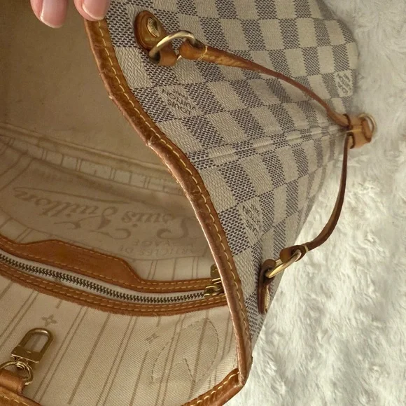 Louis Vuitton Neverfull PM in Damier Azur - Picture 4 of 4